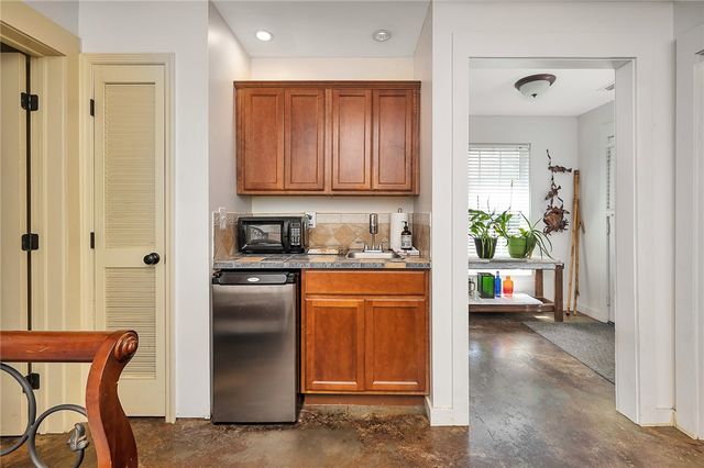 3 Stewart Ave, St Simons Island, GA 31522