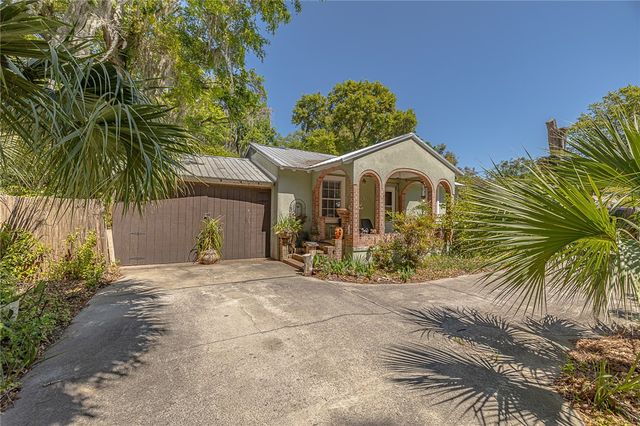 3 Stewart Ave, St Simons Island, GA 31522