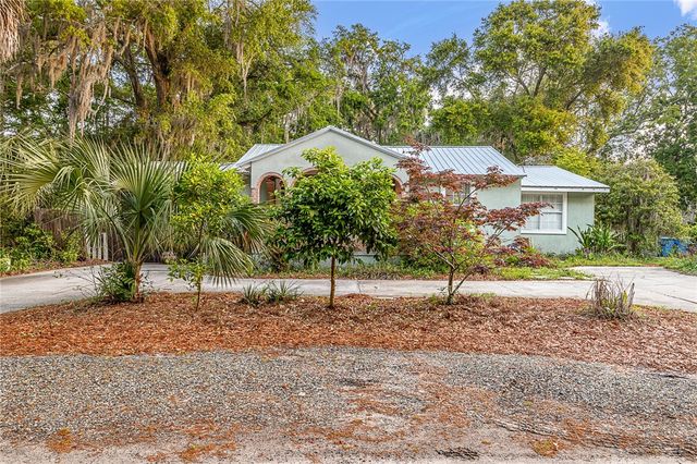 3 Stewart Ave, St Simons Island, GA 31522
