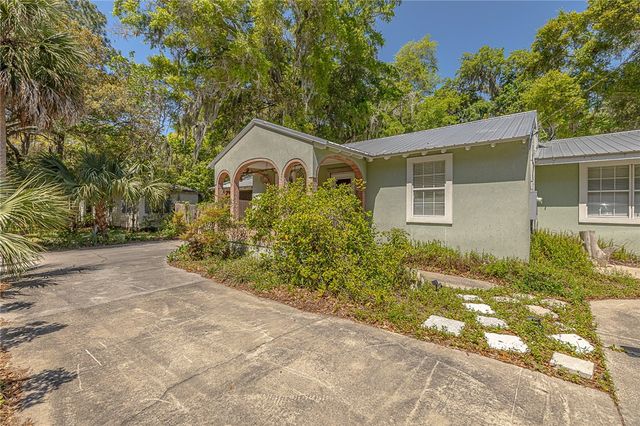 3 Stewart Ave, St Simons Island, GA 31522