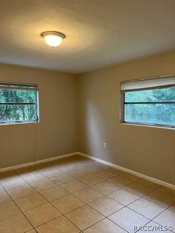 13 S Washington Street, Beverly Hills, FL 34465