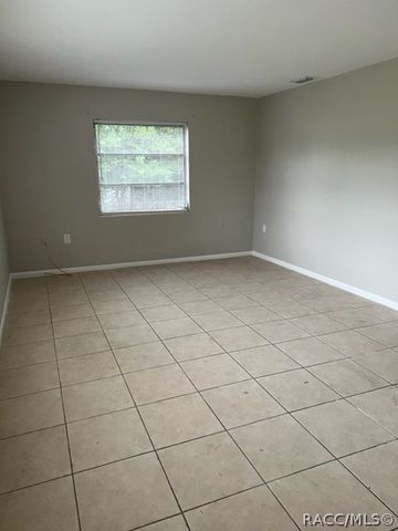13 S Washington Street, Beverly Hills, FL 34465