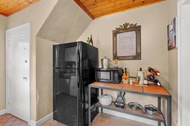 3828 Dale Street, Kalamazoo, MI 49001