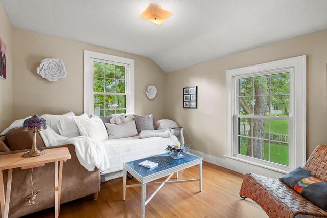 3828 Dale Street, Kalamazoo, MI 49001