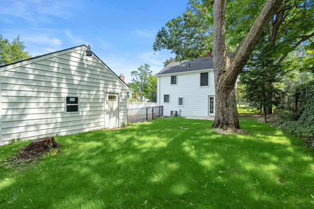 3828 Dale Street, Kalamazoo, MI 49001