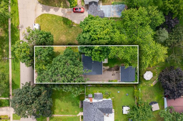 3828 Dale Street, Kalamazoo, MI 49001