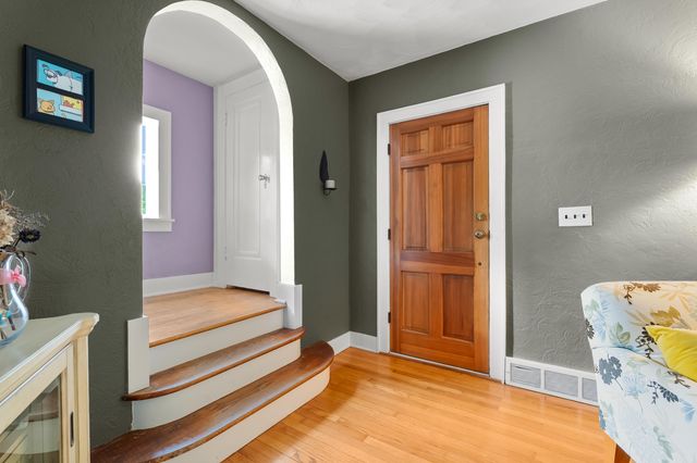 3828 Dale Street, Kalamazoo, MI 49001