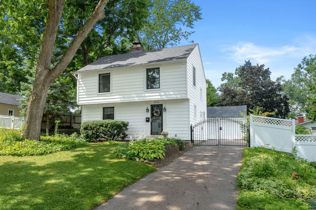 3828 Dale Street, Kalamazoo, MI 49001