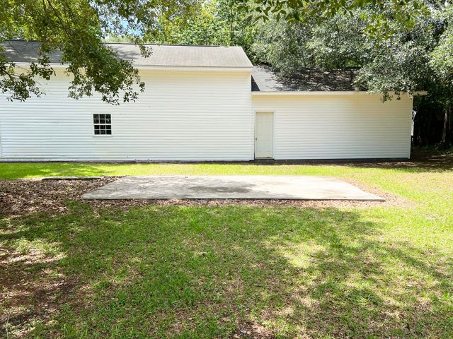 113 Winter Street, Eutawville, SC 29048