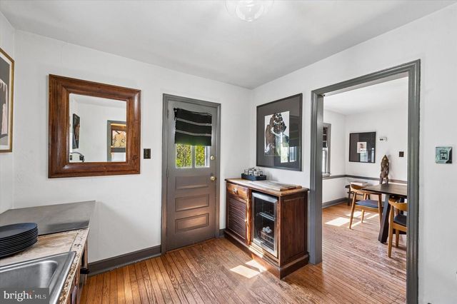 105 ROCK GLEN RD, Wynnewood, PA 19096