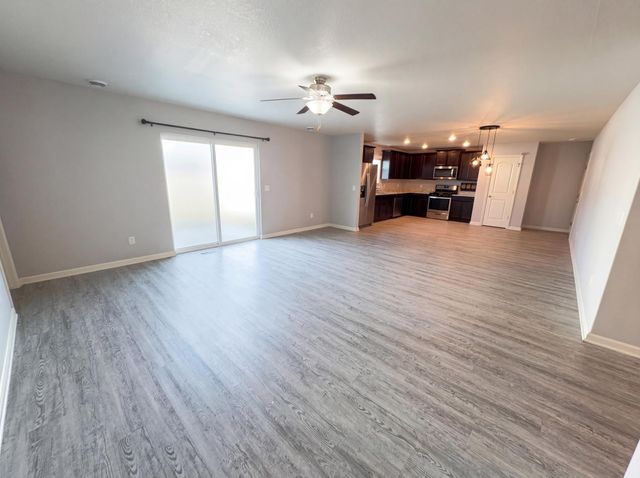 1093 Sunset Avenue, Montrose, MN 55363