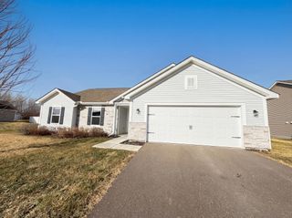 1093 Sunset Avenue, Montrose, MN 55363