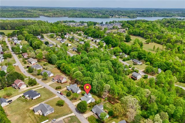 111 Brooke Lee Circle, Taylors, SC 29687