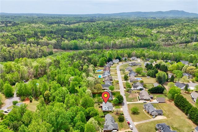 111 Brooke Lee Circle, Taylors, SC 29687