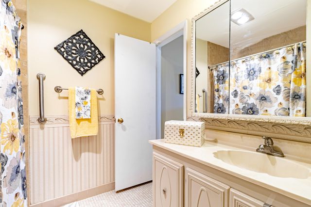 849 Salem Lane, Lake Worth, FL 33467