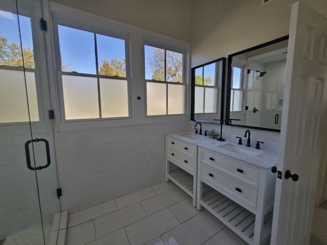 4521 W Cove Court, Malakoff, TX 75148