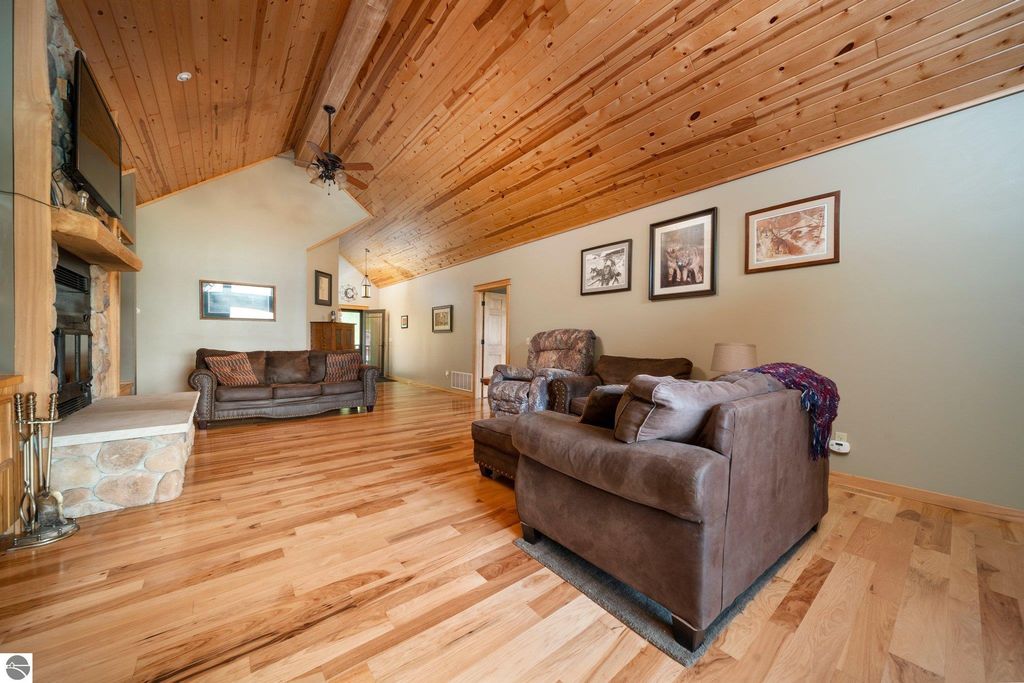 Image 25 of property listing at 125 W Lakeview, Levering, MI 49755