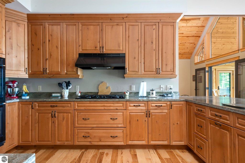 Image 27 of property listing at 125 W Lakeview, Levering, MI 49755