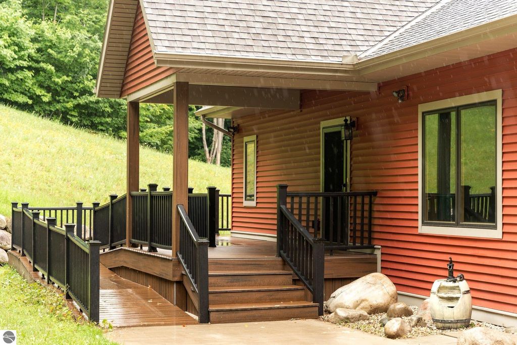 Image 59 of property listing at 125 W Lakeview, Levering, MI 49755