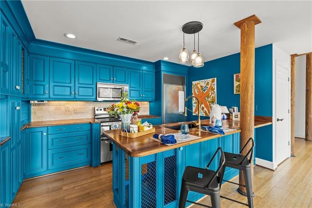 321 Indera Mills Court, Winston-salem, NC 27101