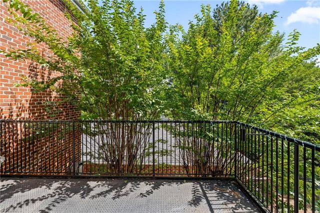 321 Indera Mills Court, Winston-salem, NC 27101