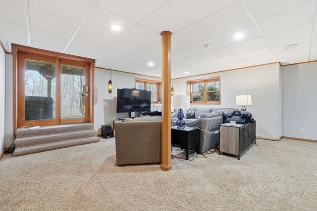 3551 S State Street, Crete, IL 60417