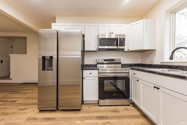 1426 Eckart Street, Fort Wayne, IN 46806