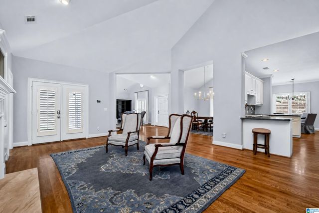 922 CALEDONIAN WAY, Vestavia Hills, AL 35242