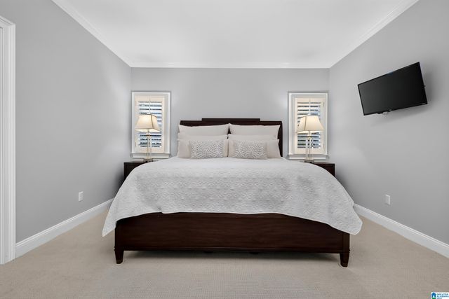 922 CALEDONIAN WAY, Vestavia Hills, AL 35242