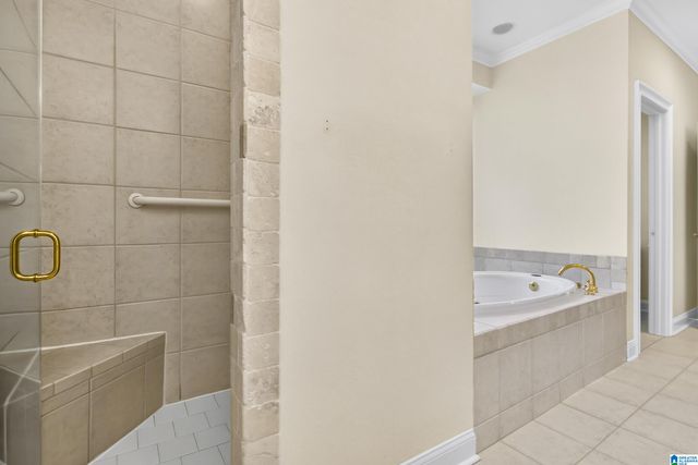 922 CALEDONIAN WAY, Vestavia Hills, AL 35242