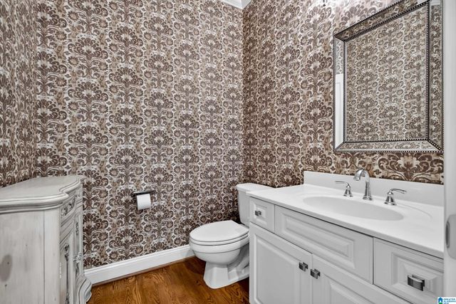 922 CALEDONIAN WAY, Vestavia Hills, AL 35242