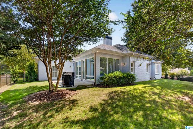 922 CALEDONIAN WAY, Vestavia Hills, AL 35242