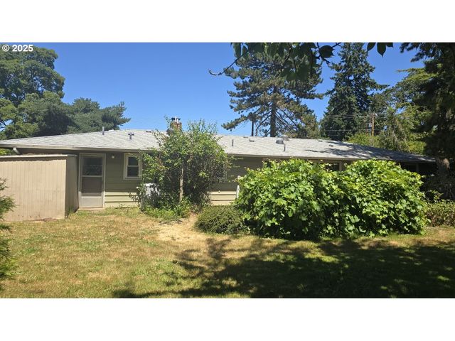 19520 Sw KINNAMAN Rd, Beaverton, OR 97078