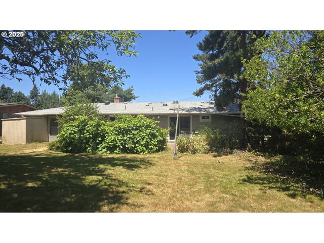 19520 Sw KINNAMAN Rd, Beaverton, OR 97078