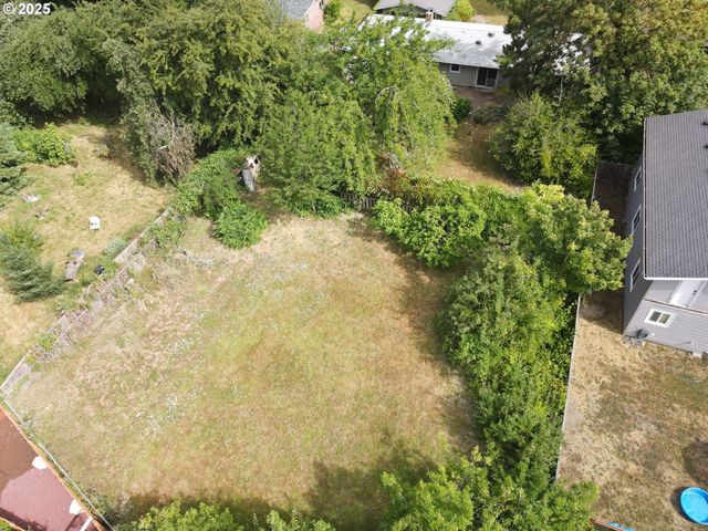 19520 Sw KINNAMAN Rd, Beaverton, OR 97078
