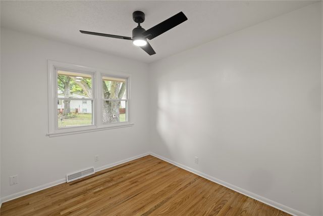 104 S J Street, Indianola, IA 50125