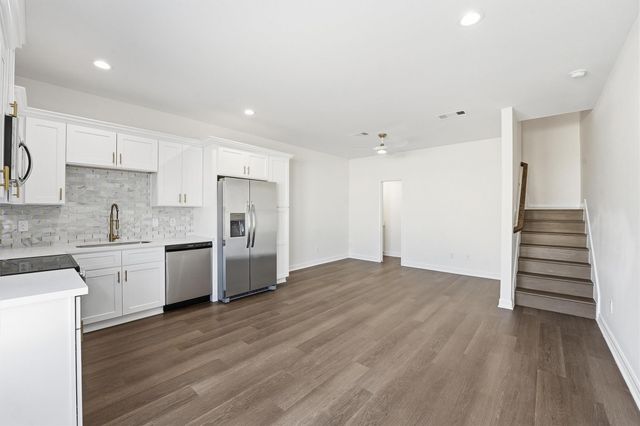 2005 Sealy Street B, Galveston, TX 77550