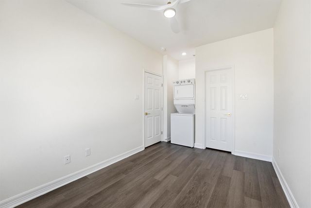 2005 Sealy Street B, Galveston, TX 77550