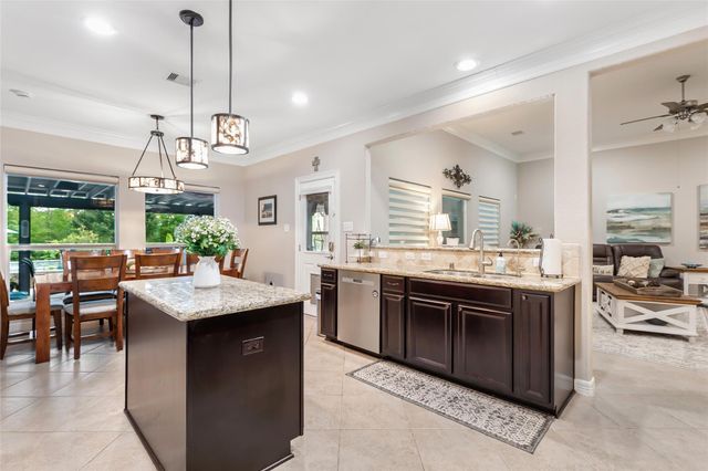 6202 Circle Back Road, Baytown, TX 77523