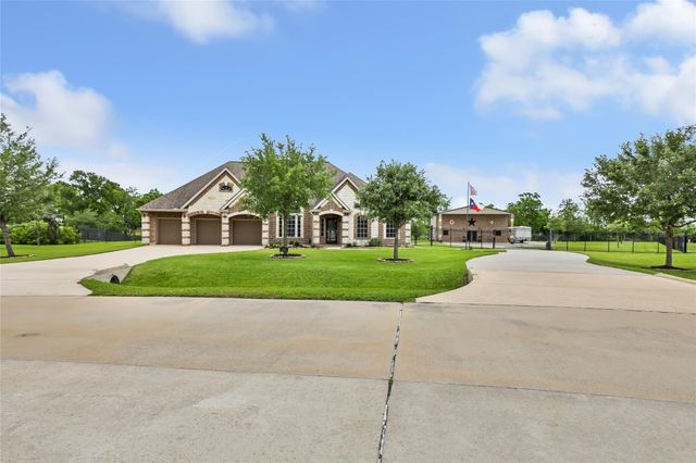 6202 Circle Back Road, Baytown, TX 77523