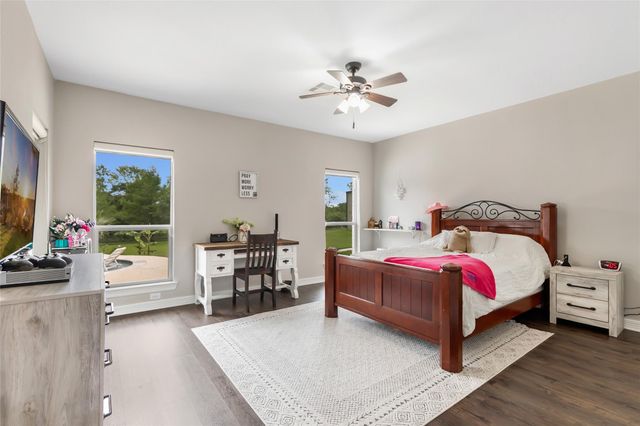 6202 Circle Back Road, Baytown, TX 77523