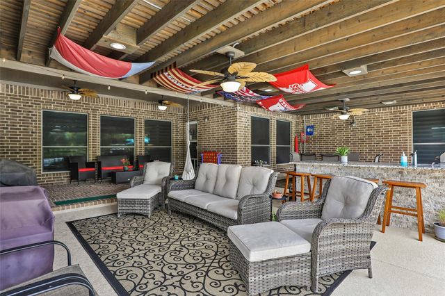 6202 Circle Back Road, Baytown, TX 77523
