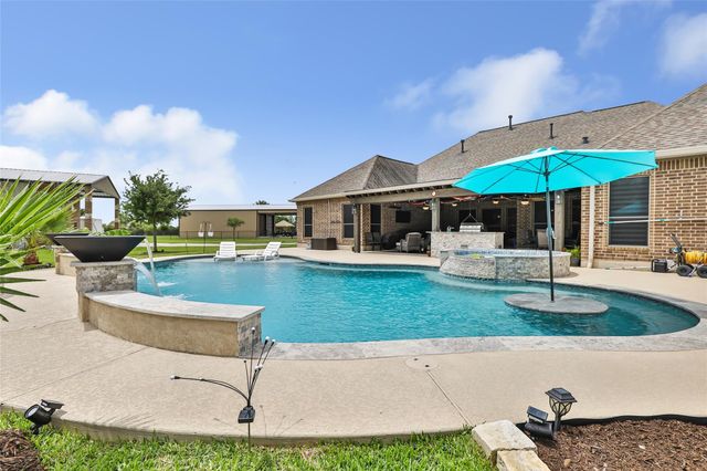 6202 Circle Back Road, Baytown, TX 77523