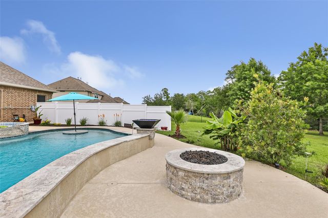 6202 Circle Back Road, Baytown, TX 77523