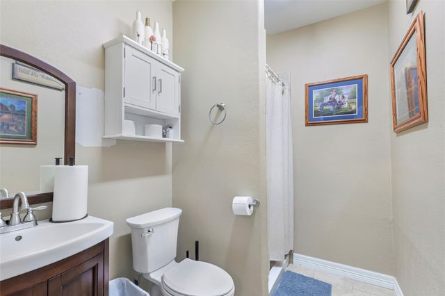 6202 Circle Back Road, Baytown, TX 77523