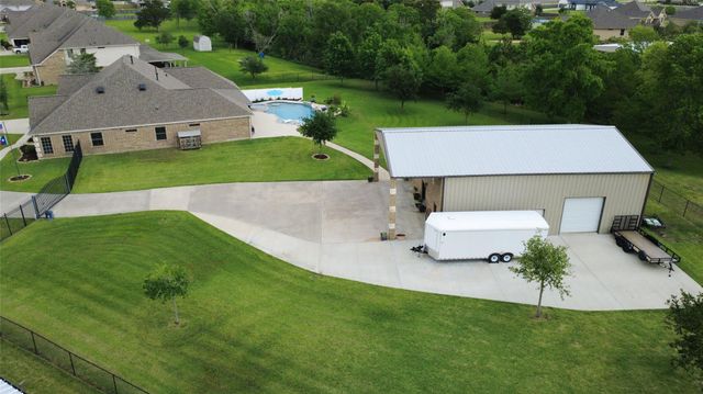 6202 Circle Back Road, Baytown, TX 77523