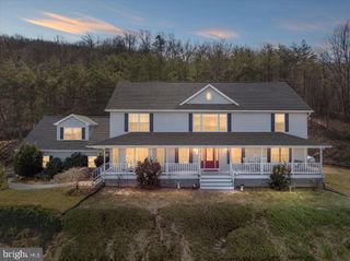 209 PARK RIDGE CT, Front Royal, VA 22630