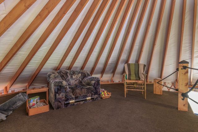 757 Weatherhead Hollow Road, Guilford, VT 05301