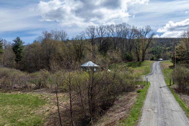 757 Weatherhead Hollow Road, Guilford, VT 05301