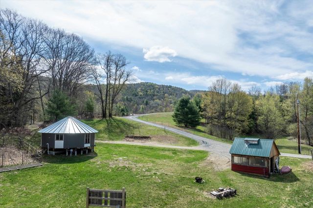 757 Weatherhead Hollow Road, Guilford, VT 05301